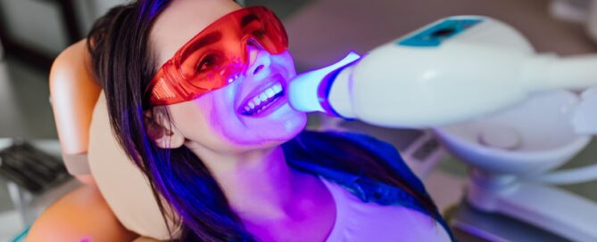 The Truth About Teeth Whitening: Pro vs. DIY Options