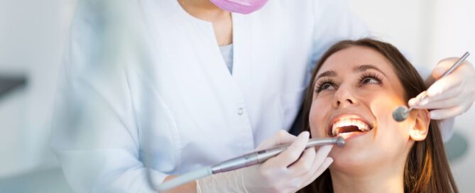 Fall Dental Check-ups: Embrace Autumn's Oral Care